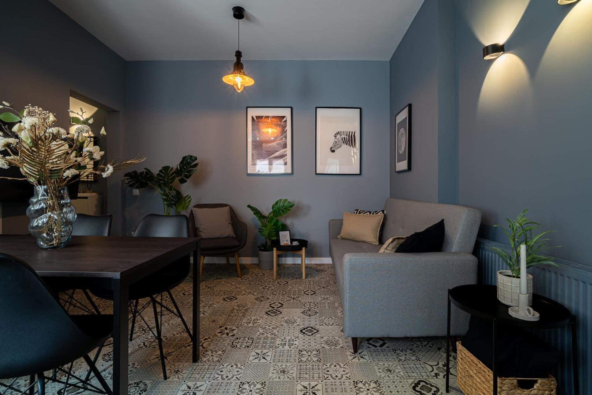 Chic Black & White 2Br Retreat On Dambovitei Букурещ Екстериор снимка